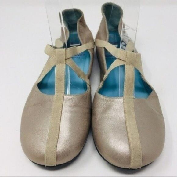 Thierry Rabotin womans ballet flats metallic gold leather 37.5 BoxK - Picture 2 of 5